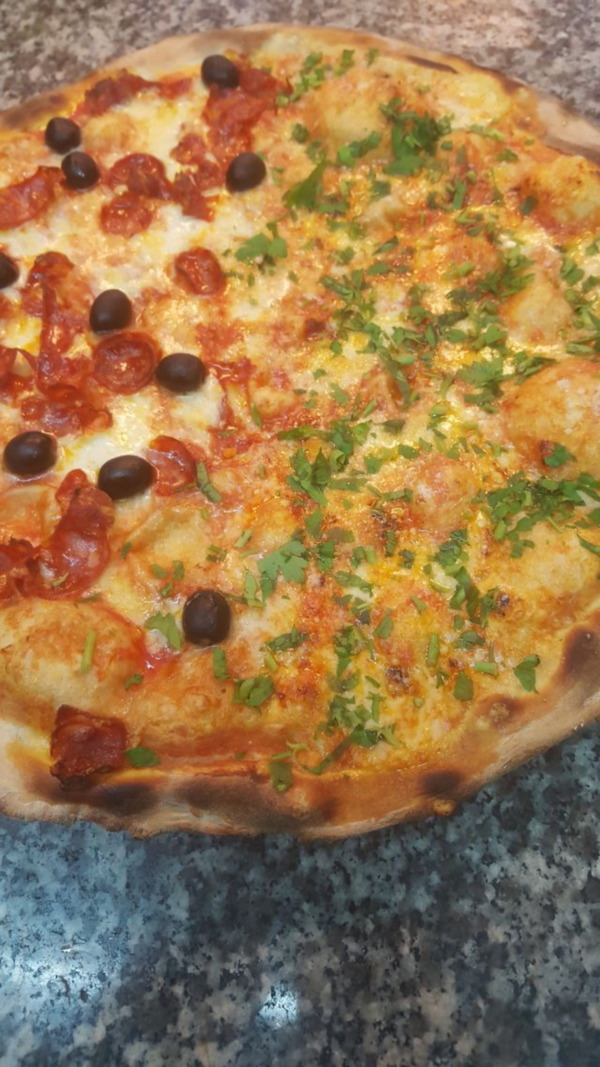 Pizza trancio Isola di Capo Rizzuto La Piccola Lanterna