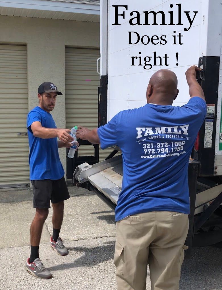 What to Expect When Hiring Professional Movers
