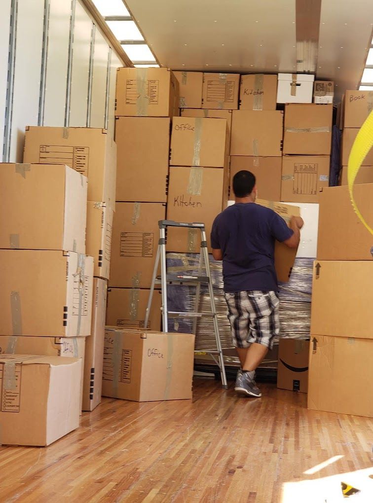 The Benefits of Hiring a Family-Owned Moving Company