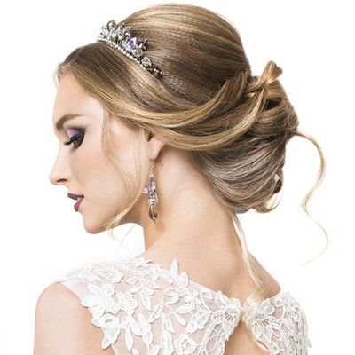 Customised wedding hair services