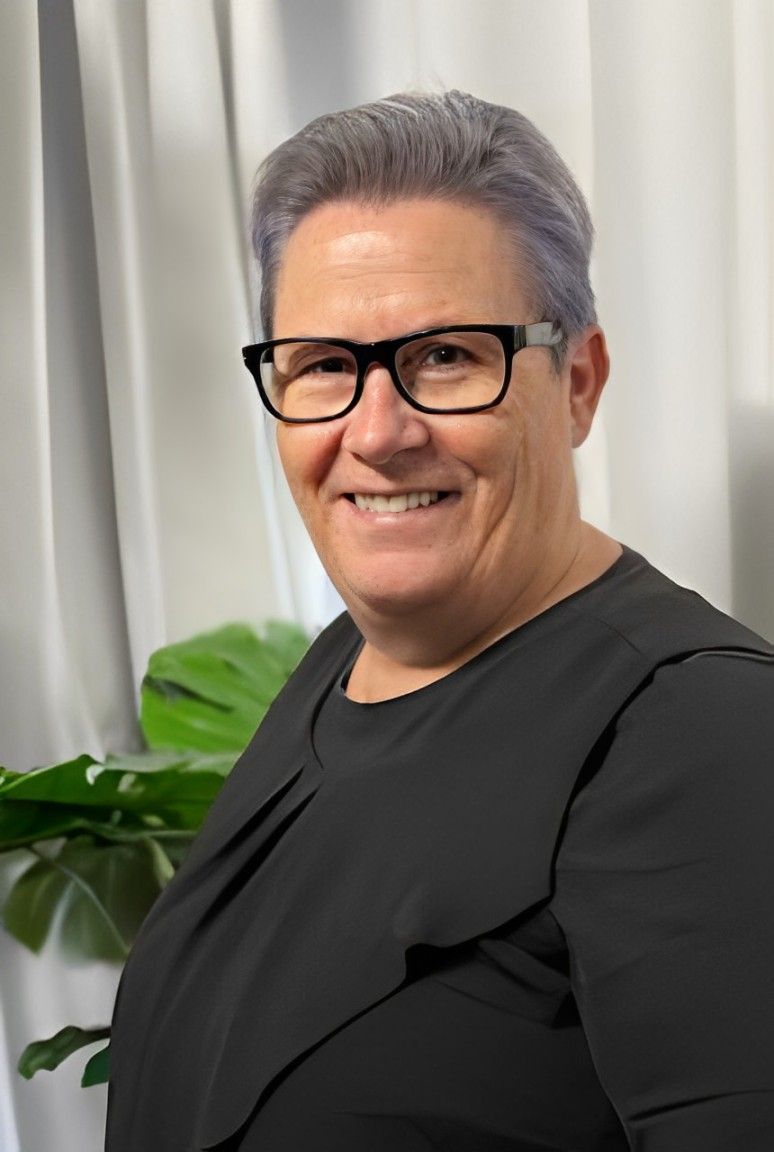 Carolyn Butkowski — Life24 Health Bowen Therapy In Lavington, NSW