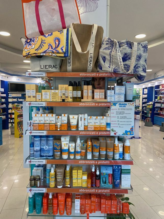 Interno farmacia