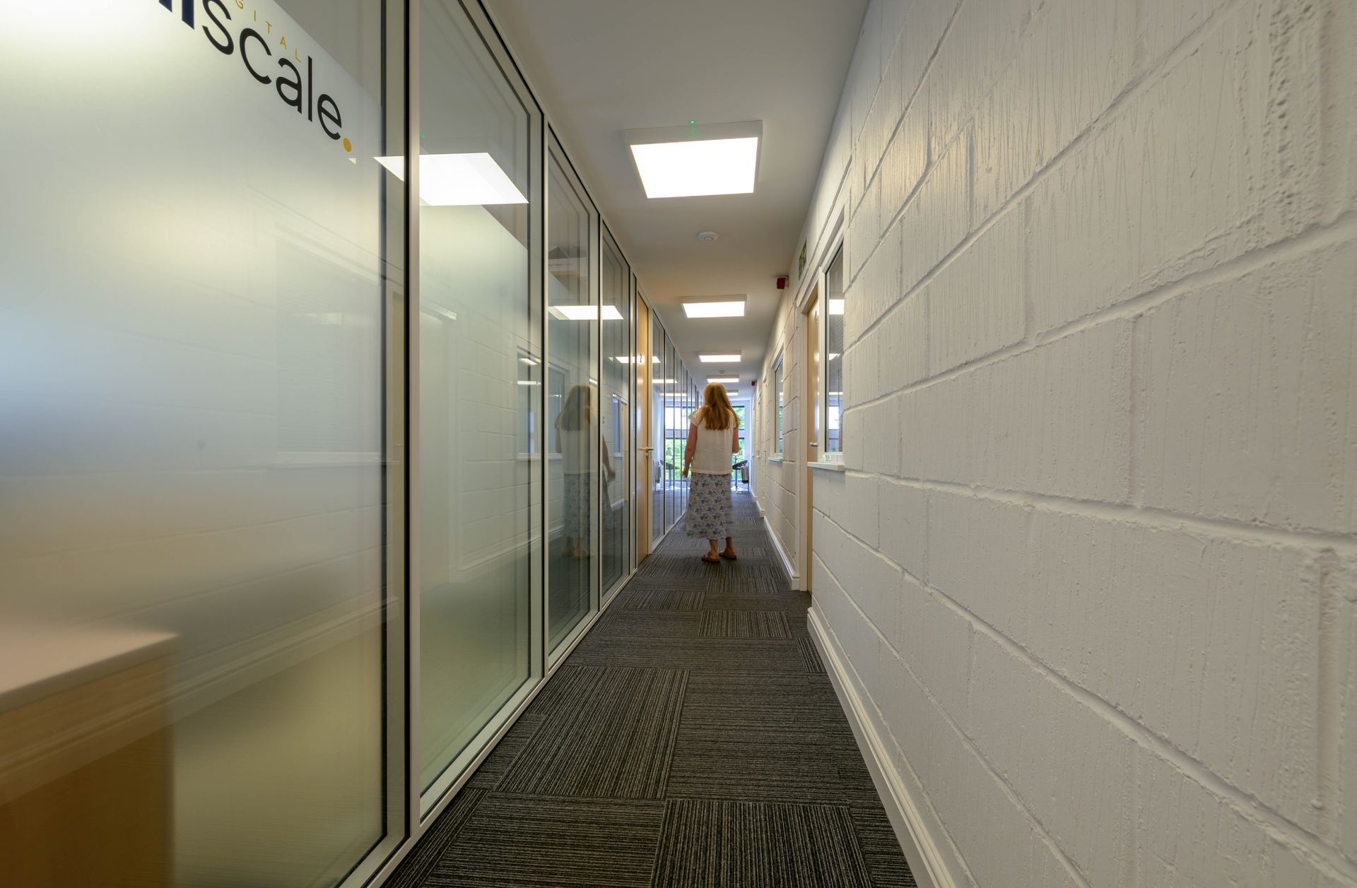 how much to rent an office in Farnham