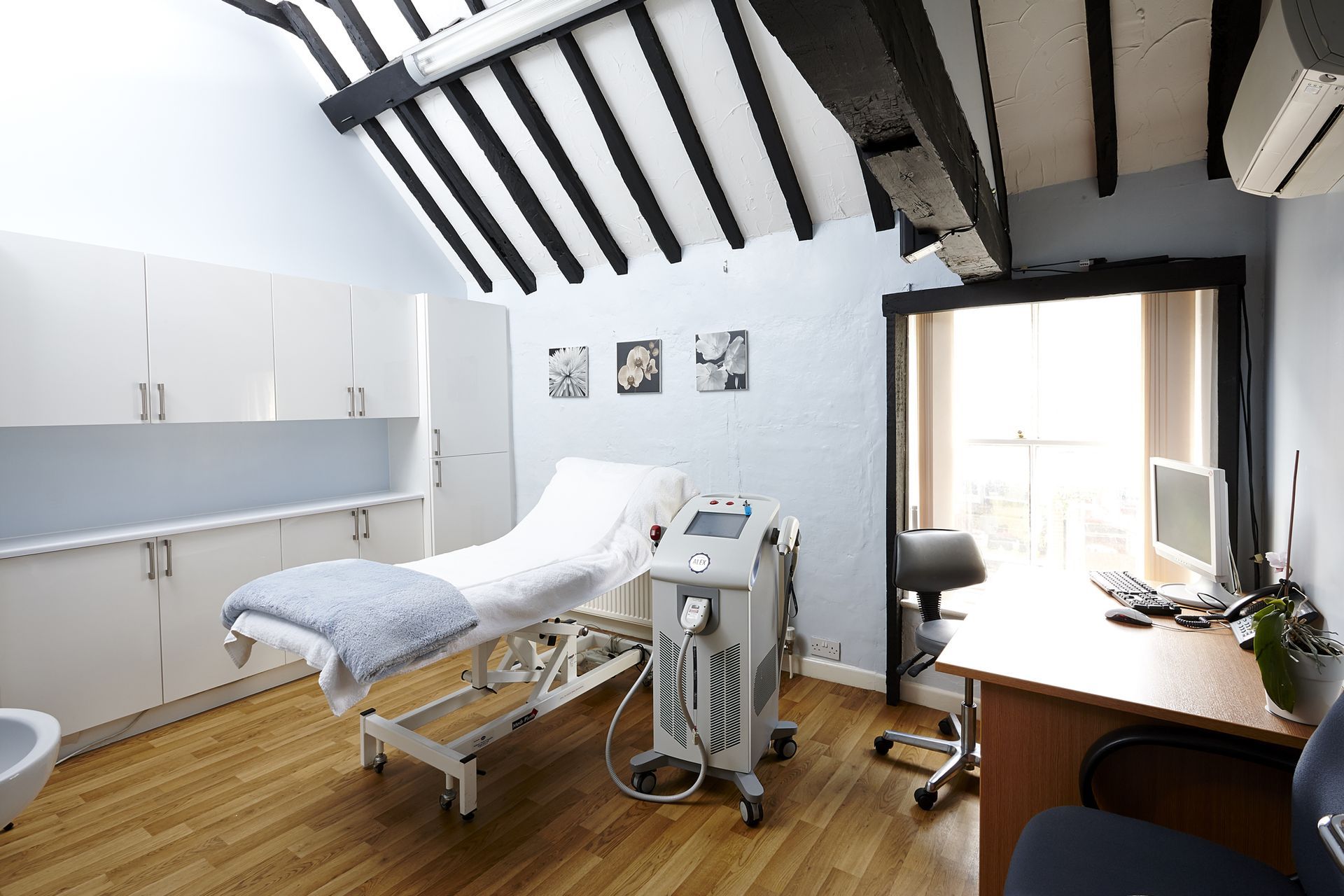 Practice Treatment Rooms in Farnham for Rent