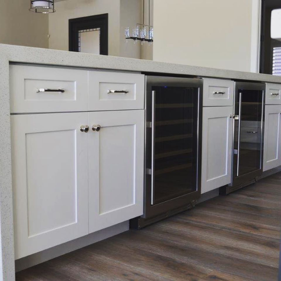 Classic and Modern Kitchen Cabinet — Hard Rock Tile & Stone — Phoenix, AZ