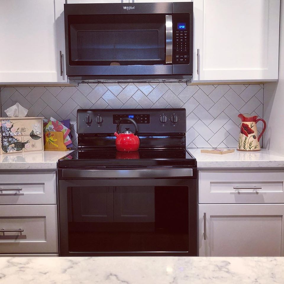 New Kitchen Oven — Hard Rock Tile & Stone — Phoenix, AZ