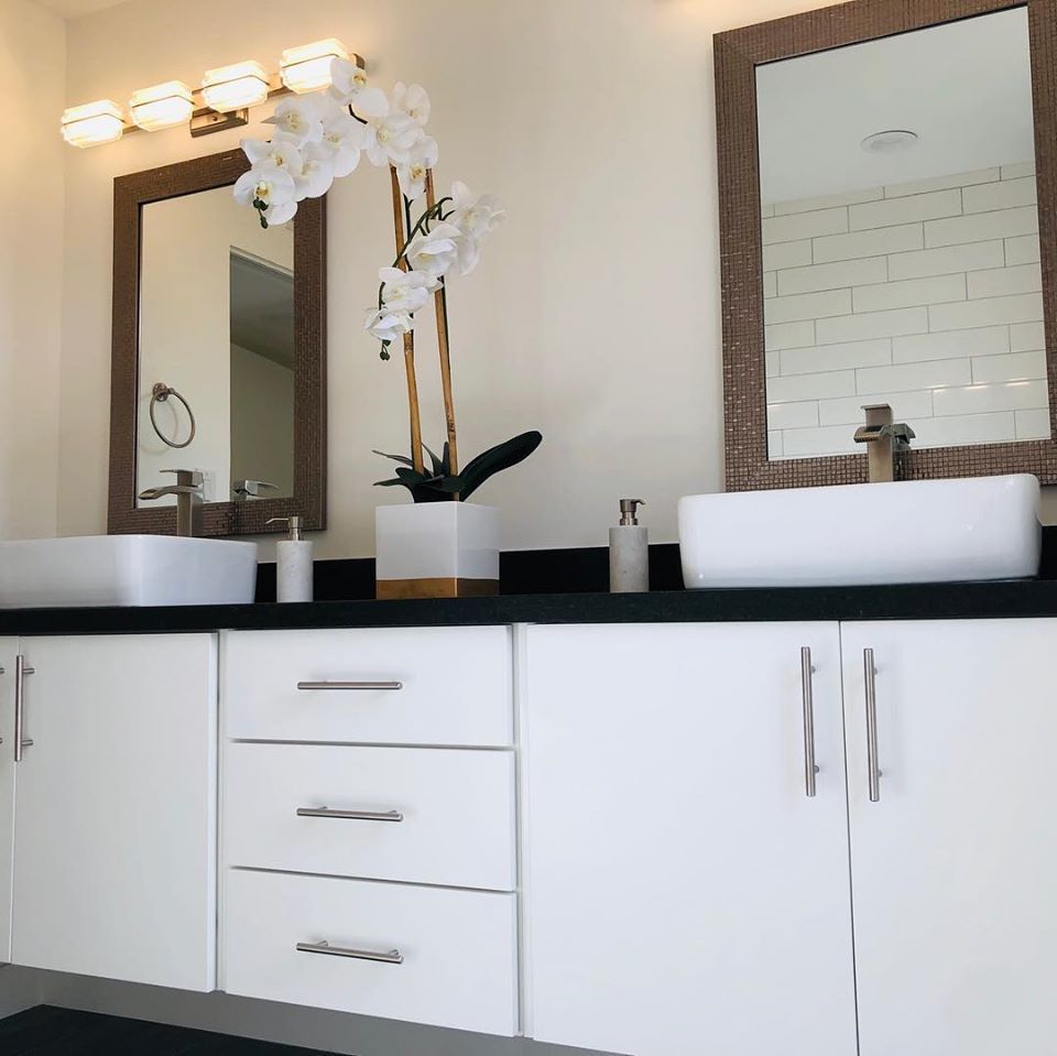 Hotel Restroom — Hard Rock Tile & Stone — Phoenix, AZ