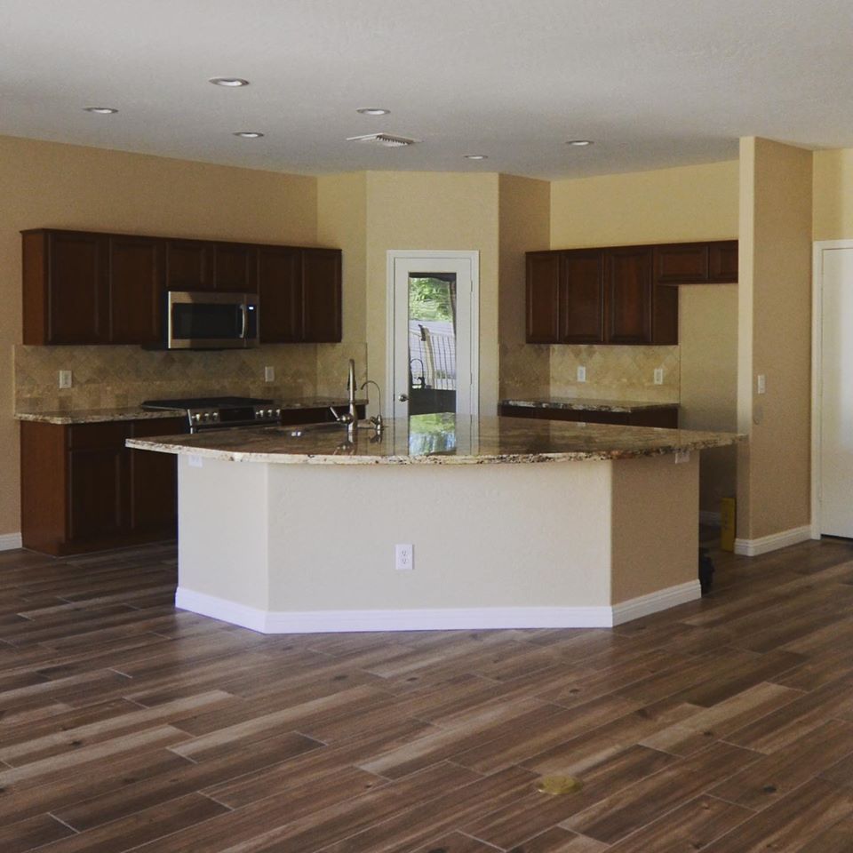 Modern Mini Bar — Hard Rock Tile & Stone — Phoenix, AZ