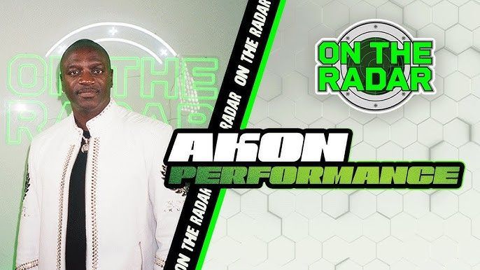 Akon perforrming at On The Radar