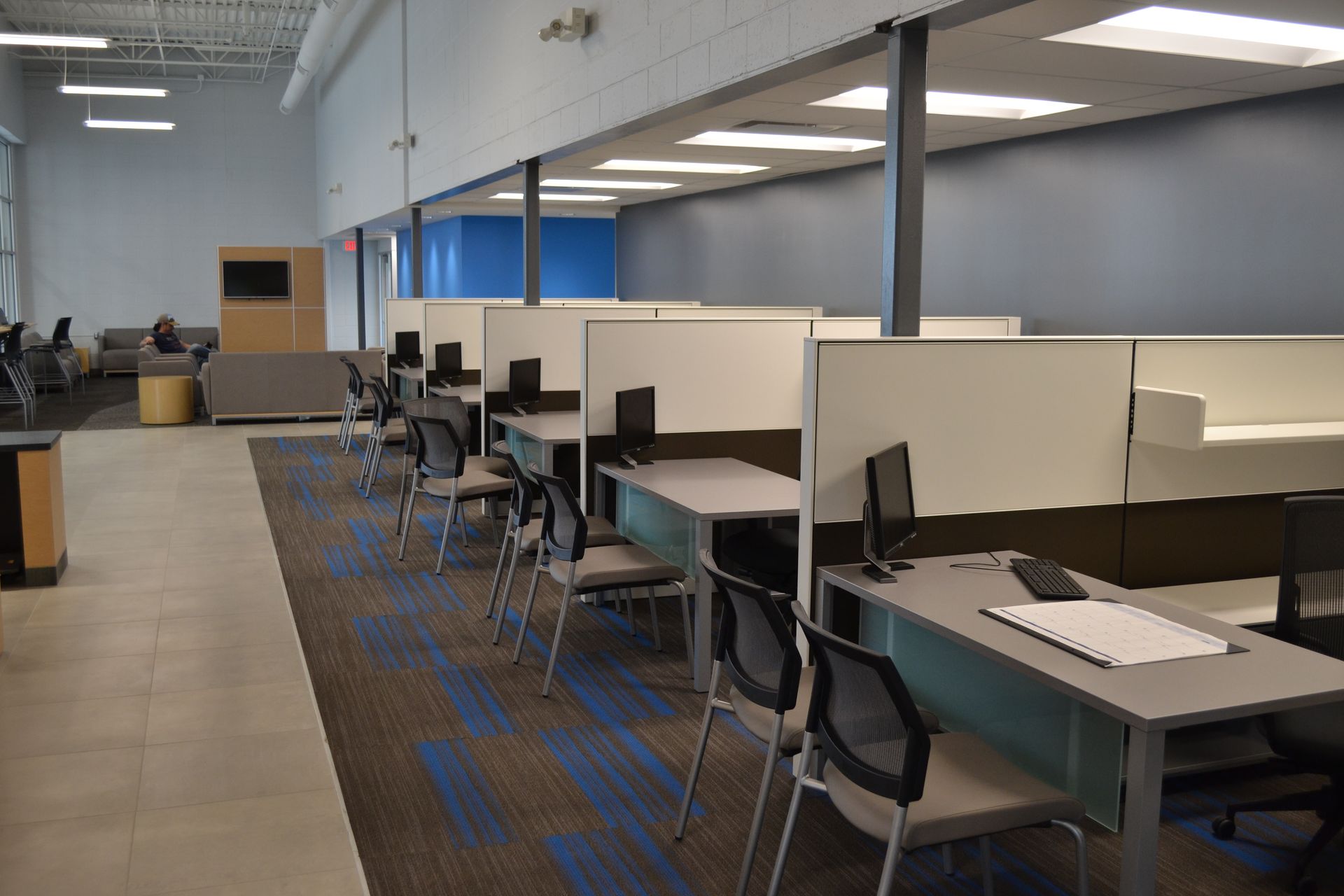 Bill Brown Ford Service Center interior