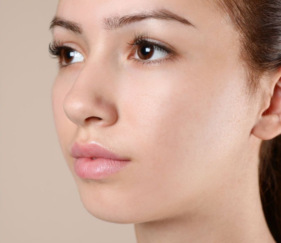 Junge Haut im Gesicht