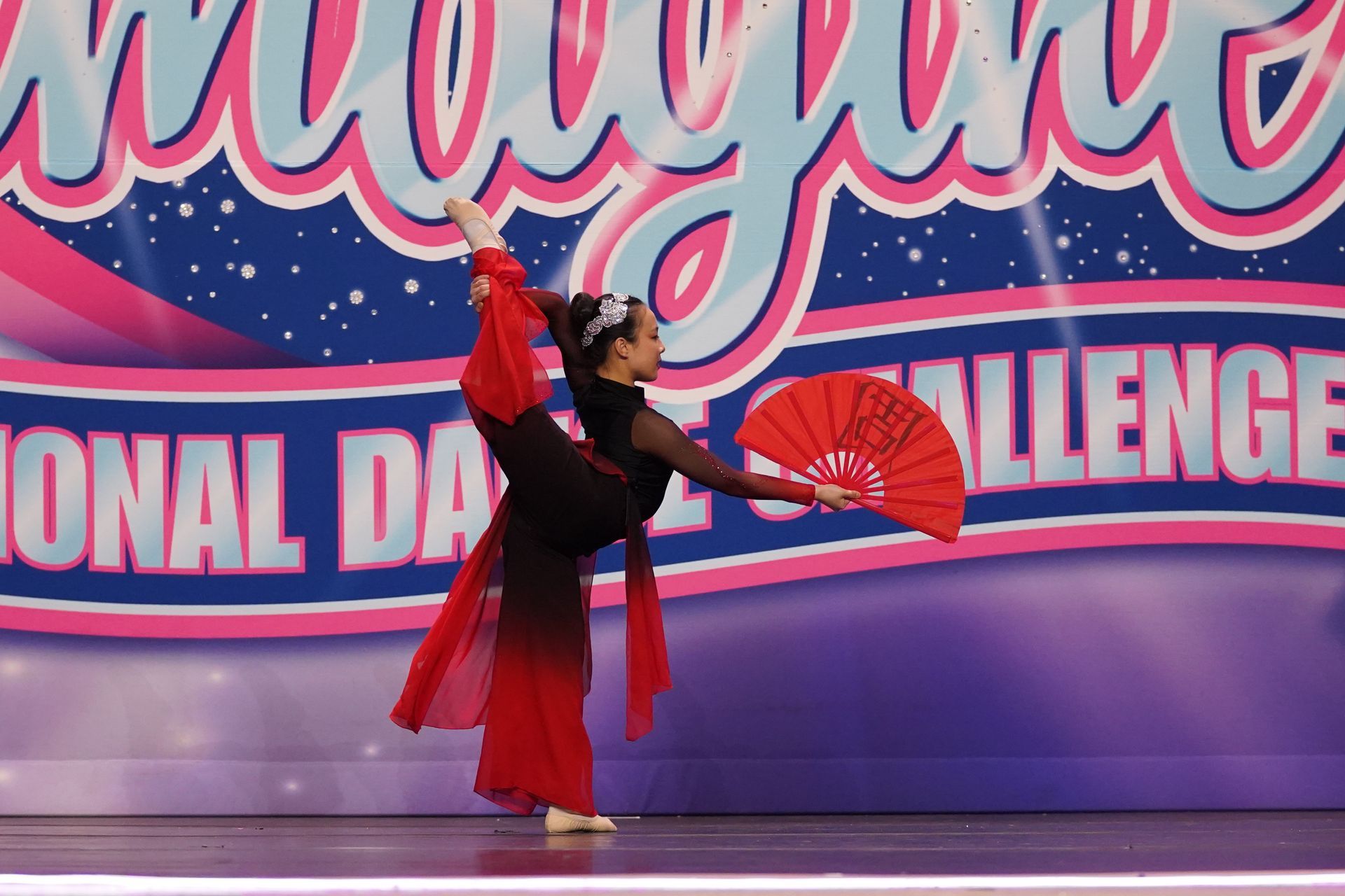 melody of the fan back leg