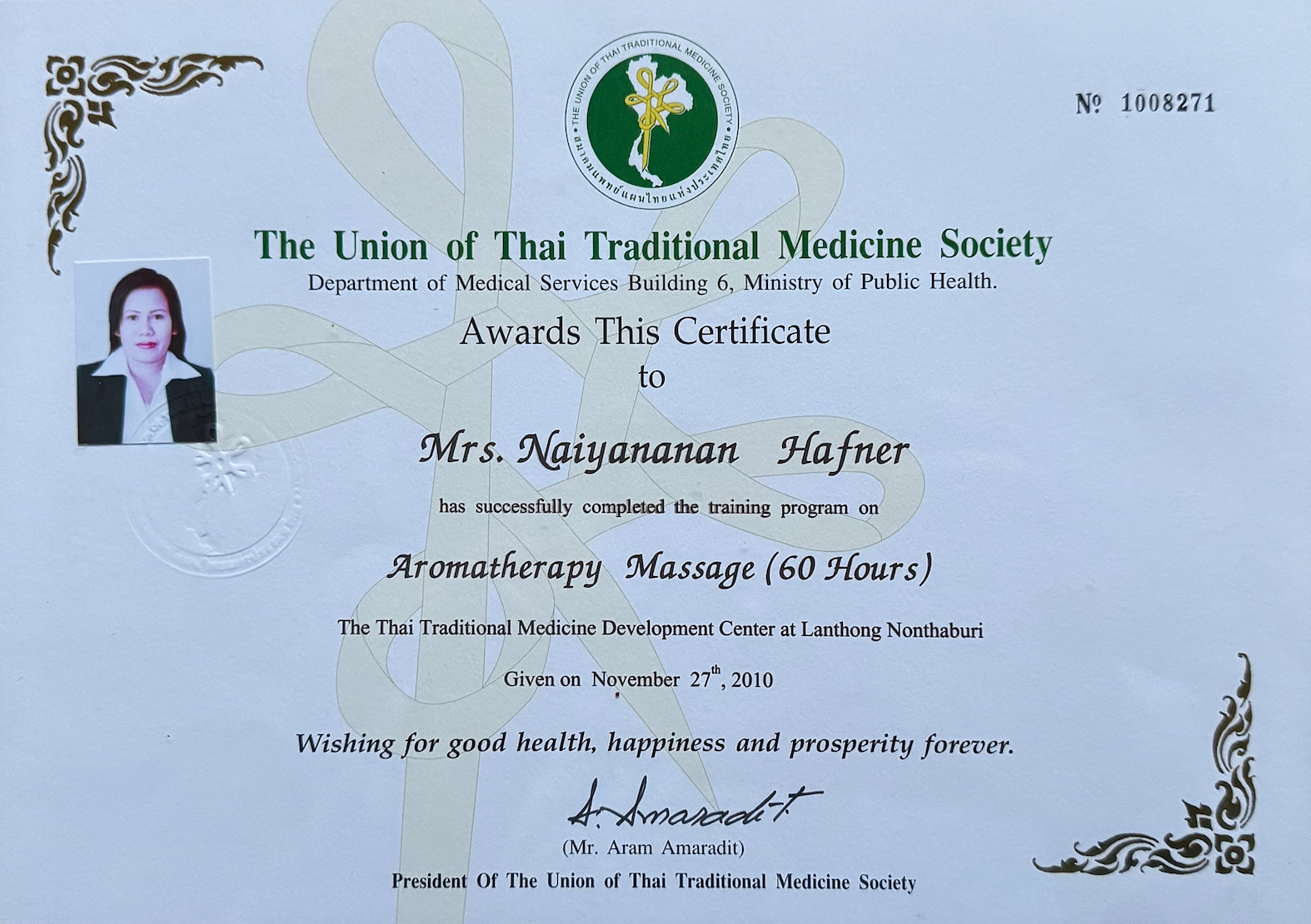 Ein Zertifikat der Union der Thai Traditional Medicine Society