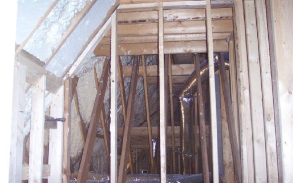 Sealed Crawl Space — House with Foam in Easley, SC