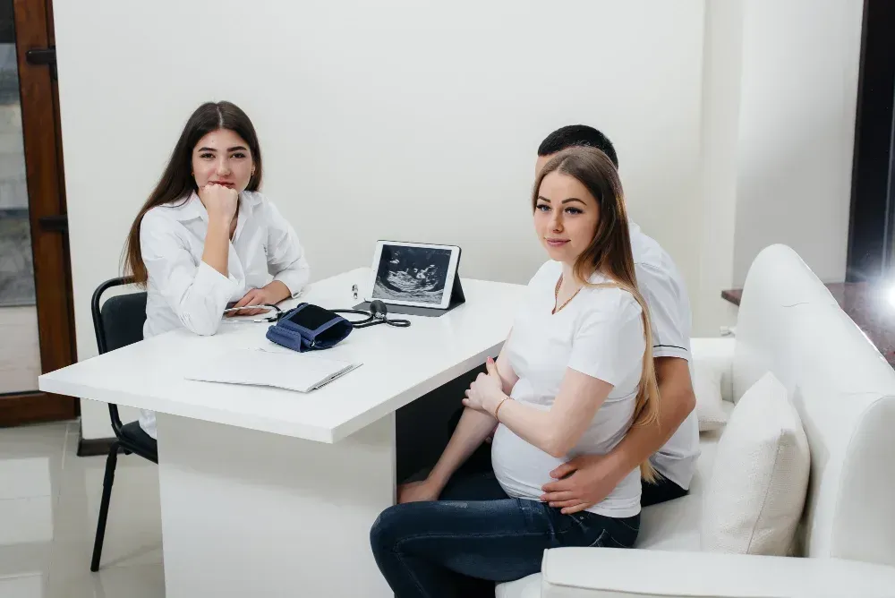 An women looking for genetic testing for pregnancy