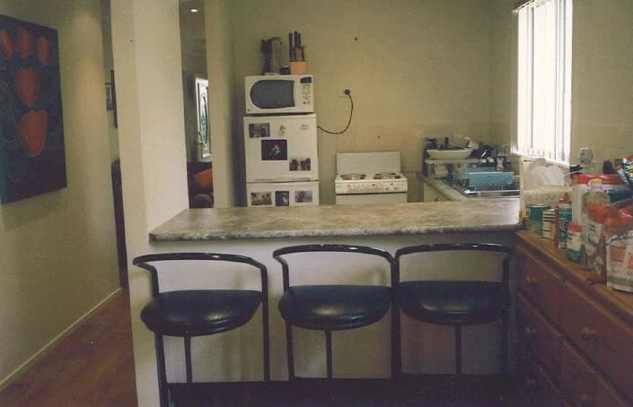 Old  Kitchen Interior — Paiano Custom Kitchens in Corrimal, NSW