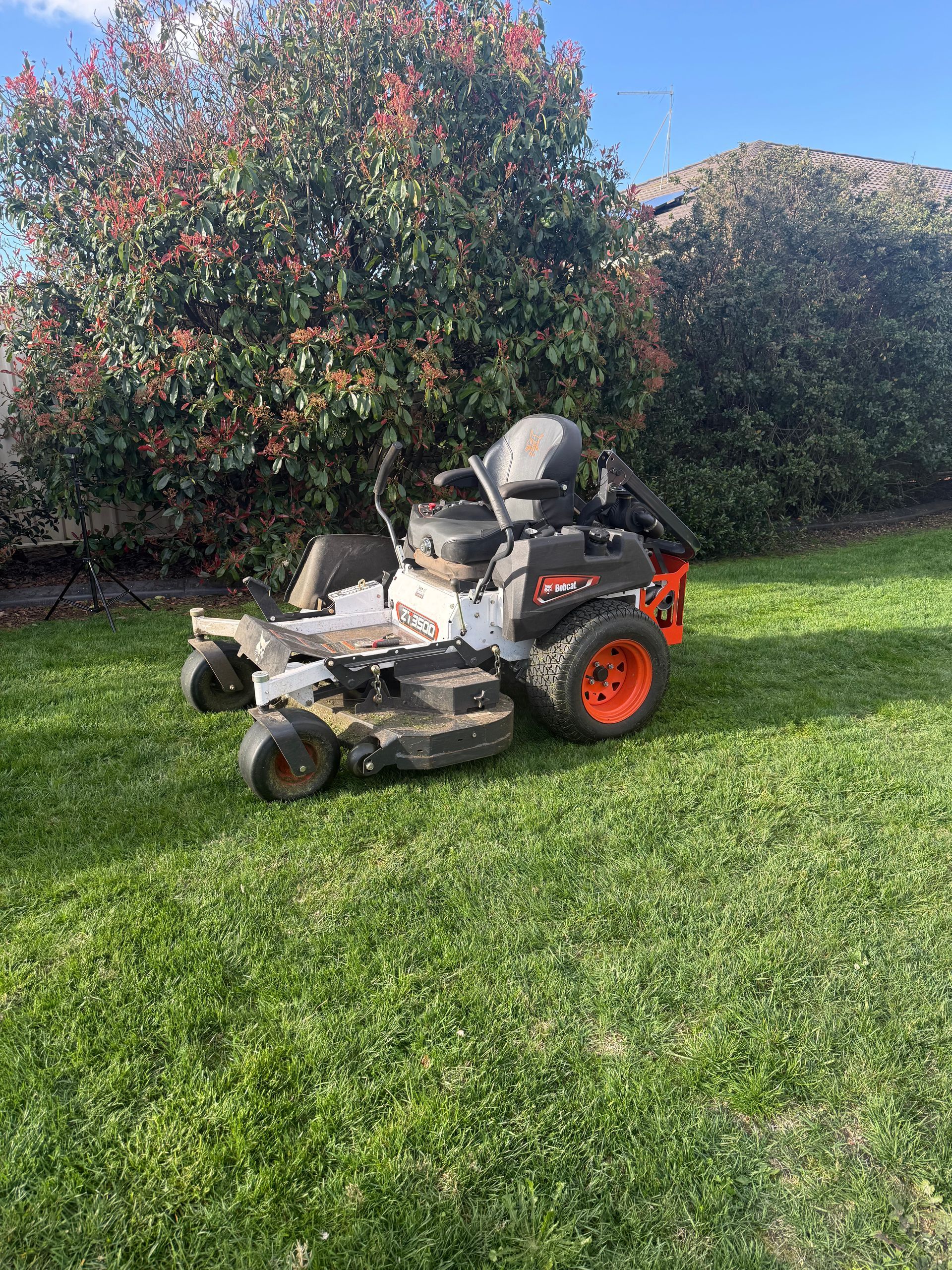 Ride on lawn mowing Ballarat