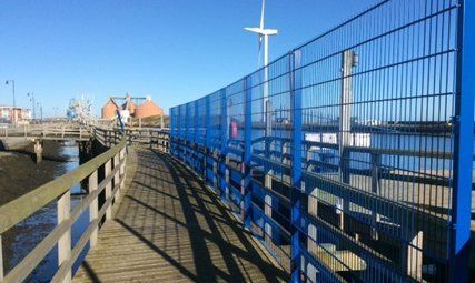 Mesh fencing Blyth harbour