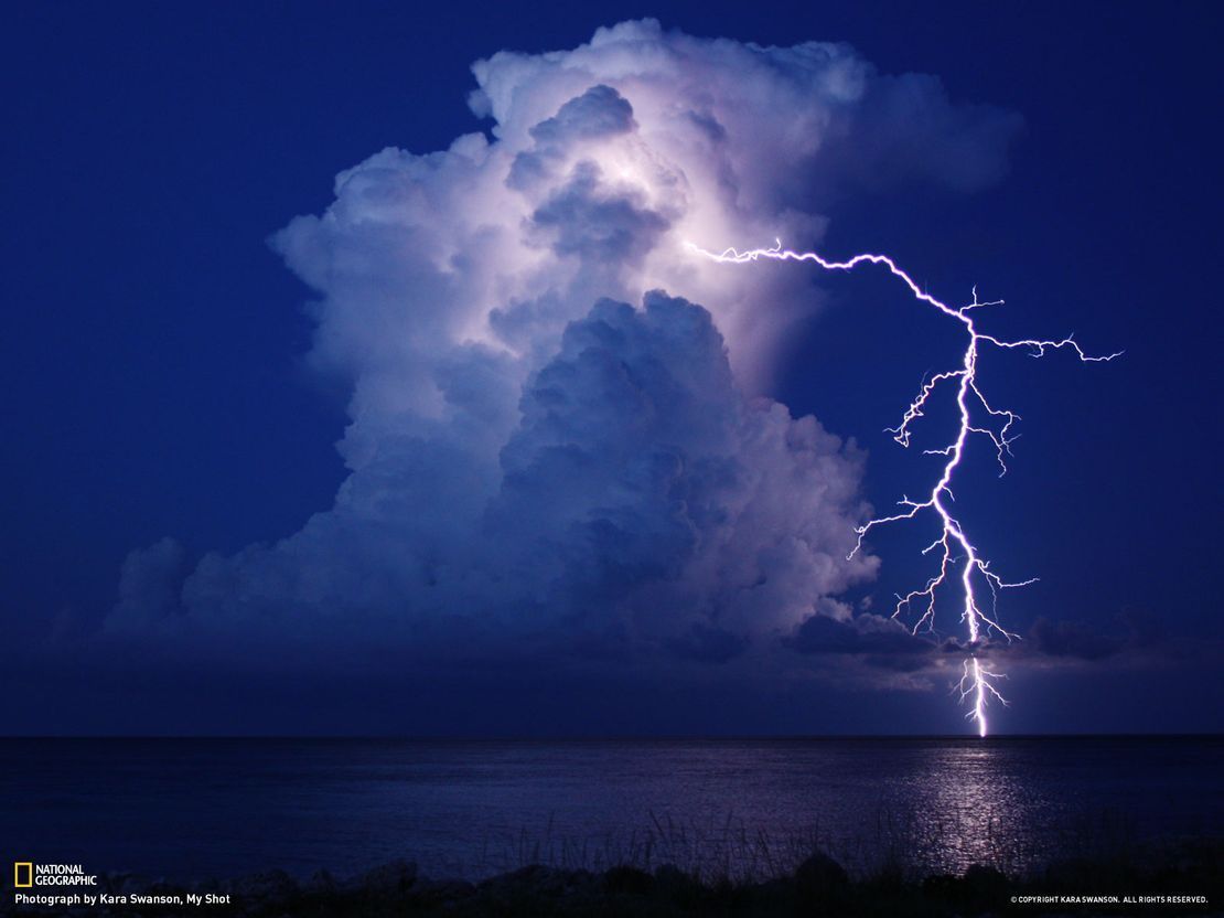 A National Geographic Photo of a Lightning Storm Over the Ocean — Complete Audio in Maroochydore, QLD