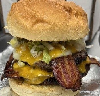 bacon cheeseburger with cheddar cheese