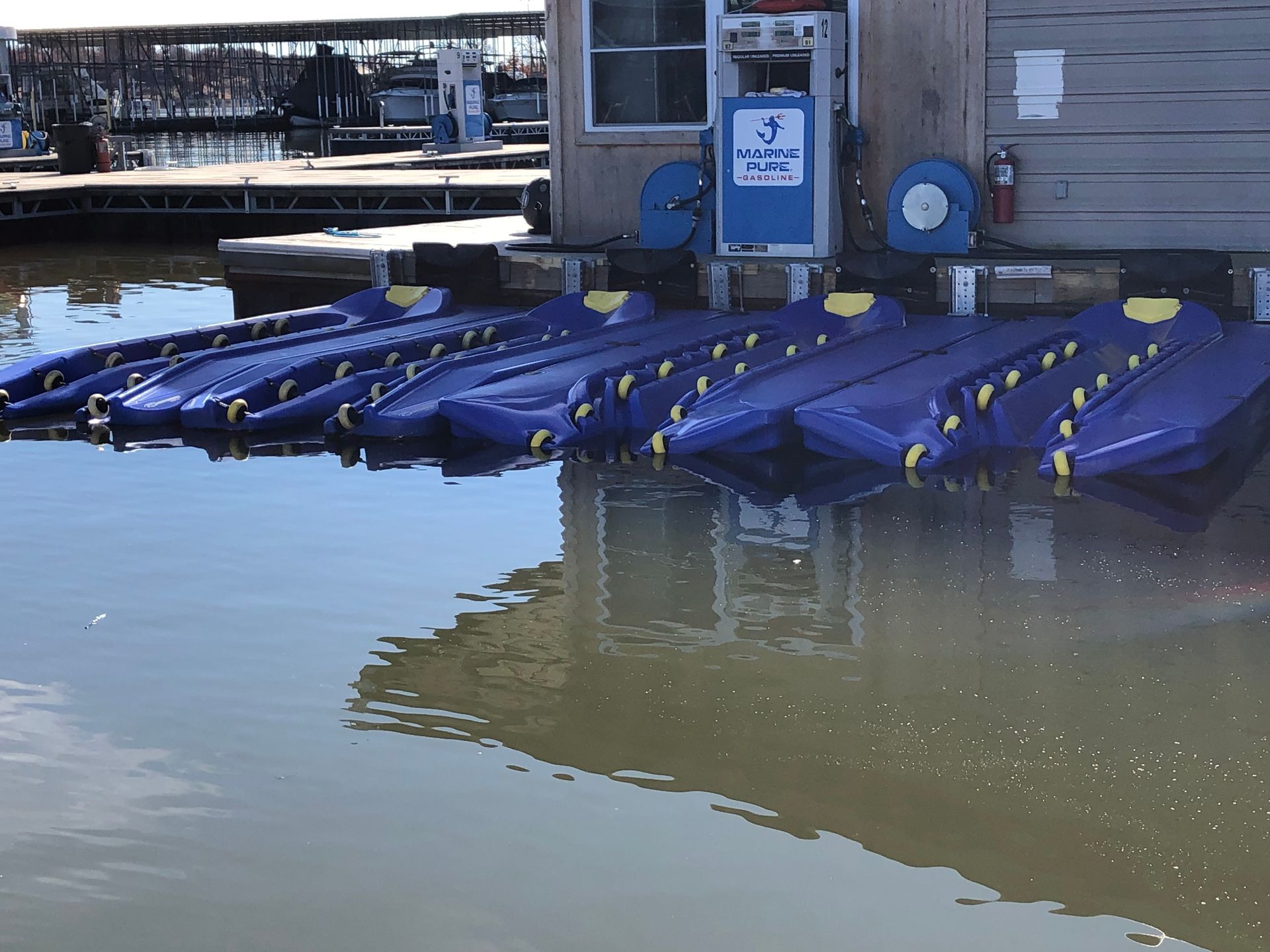 PWC docks Hydrohoist