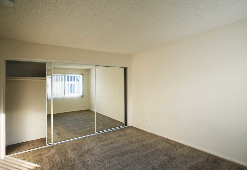 Bedroom |  Amberway Apartment Homes