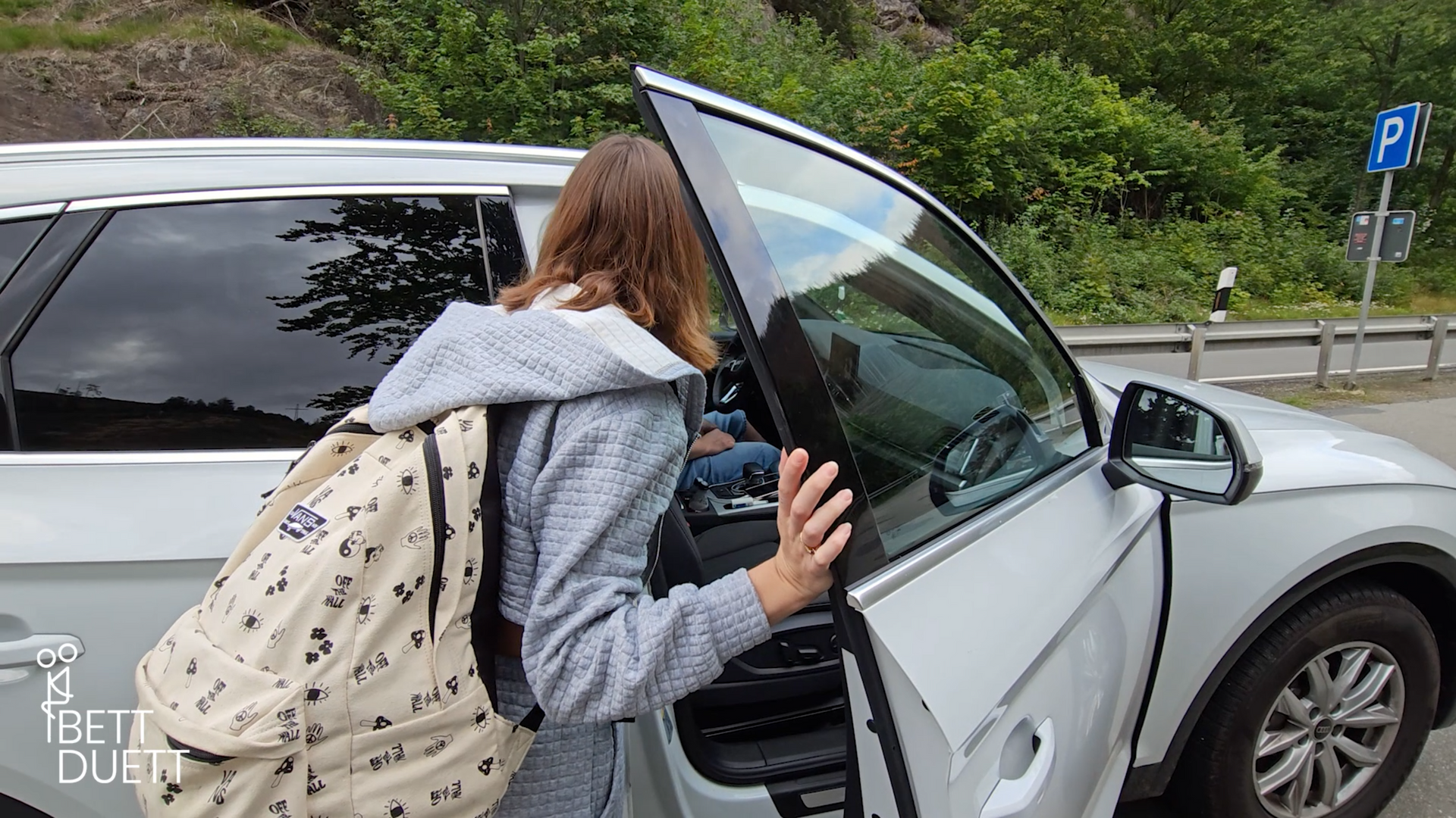 BettDuett fickt dreist im Taxi