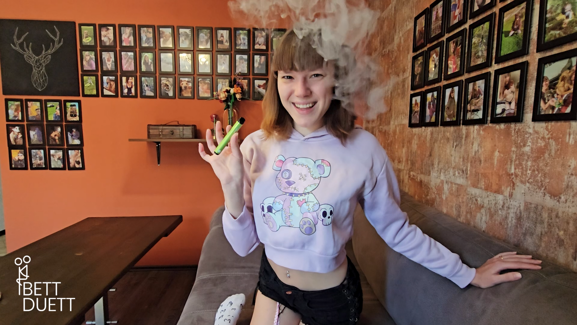 Rauchen und ficken mit BettDuett