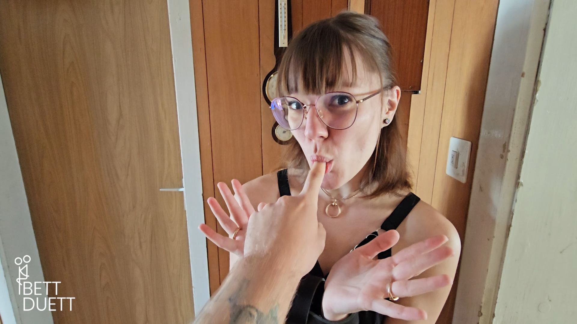 Anne Eden kann auch blasen ohne Hände