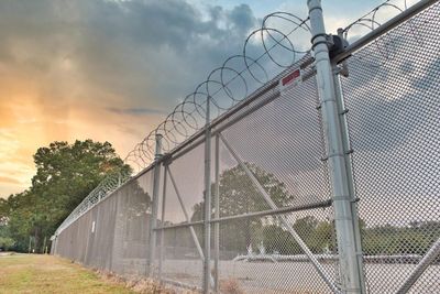 Commercial fence