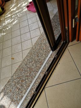 Zanzariera avvolgibile verticale