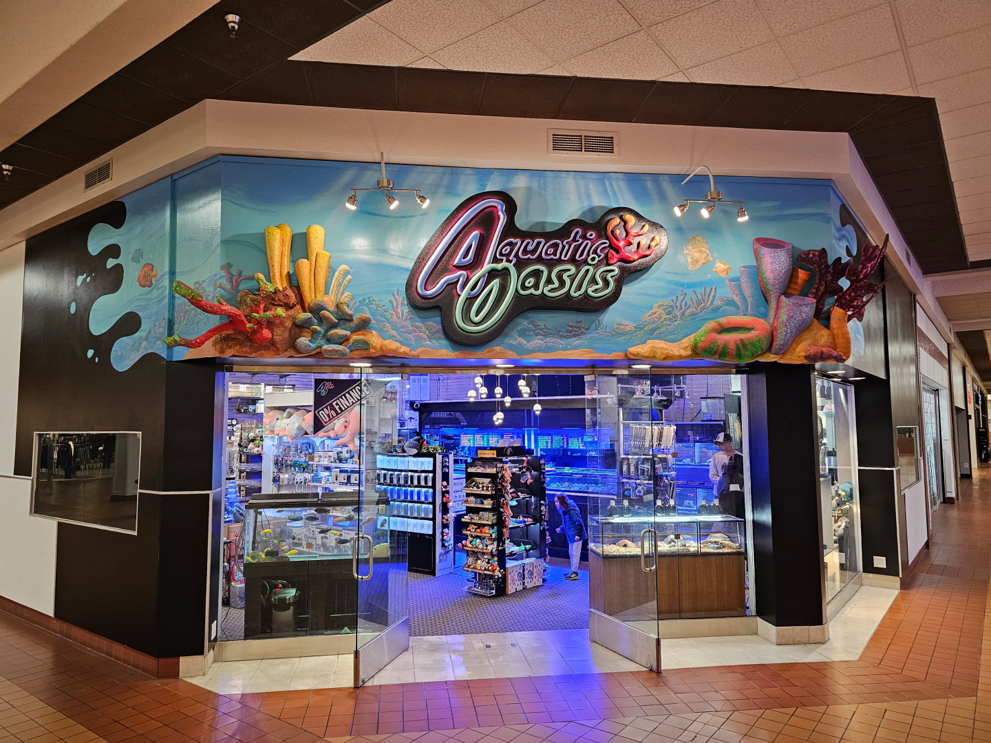 A store in a mall called aquatic oases