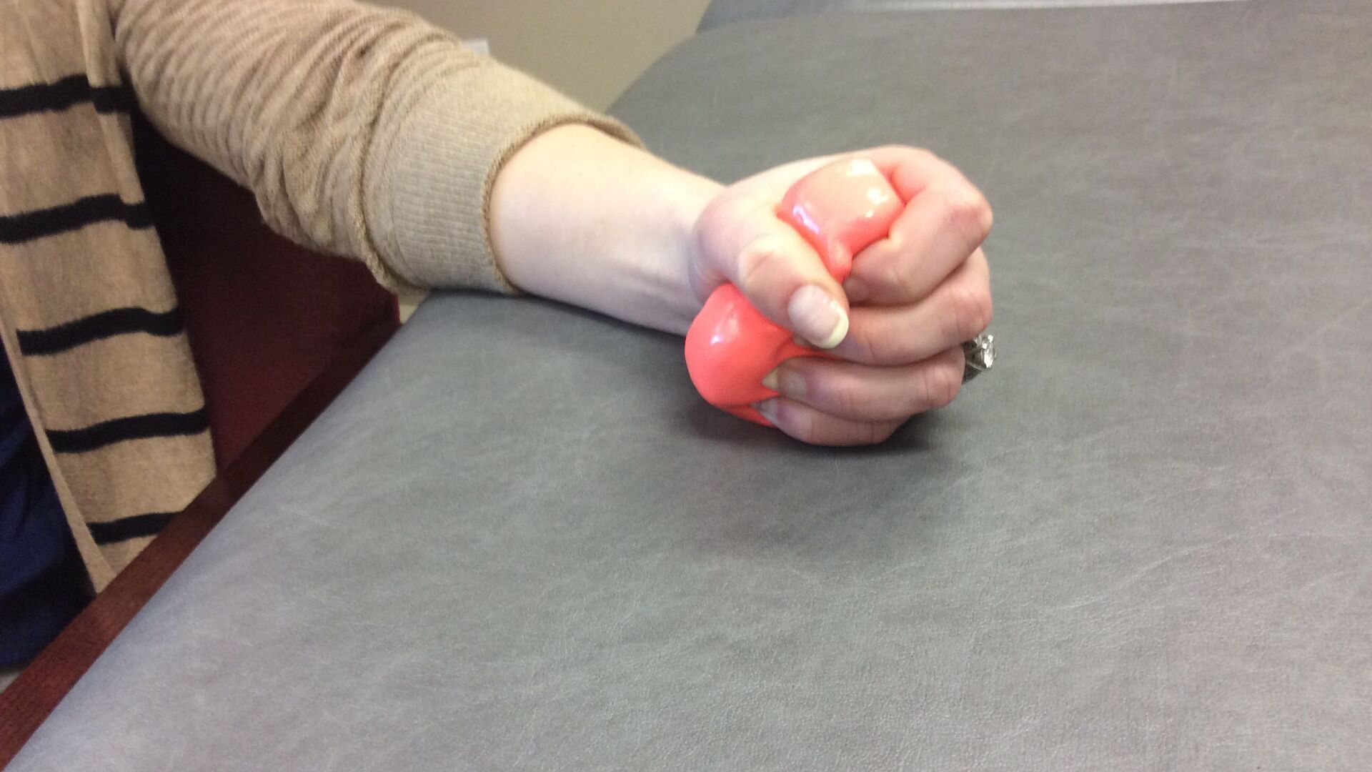 physical therapy for the hand