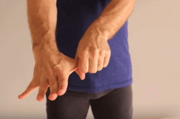 thumb stretching