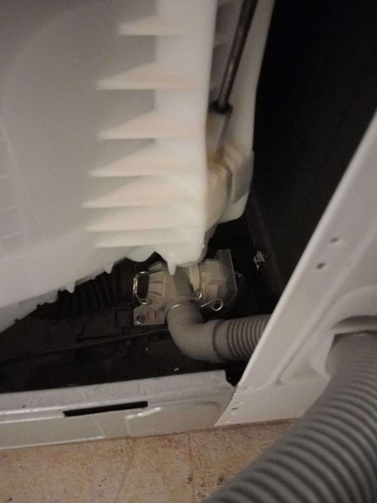 The inner workings of a refrigerator - 5 Star Appliance Repair