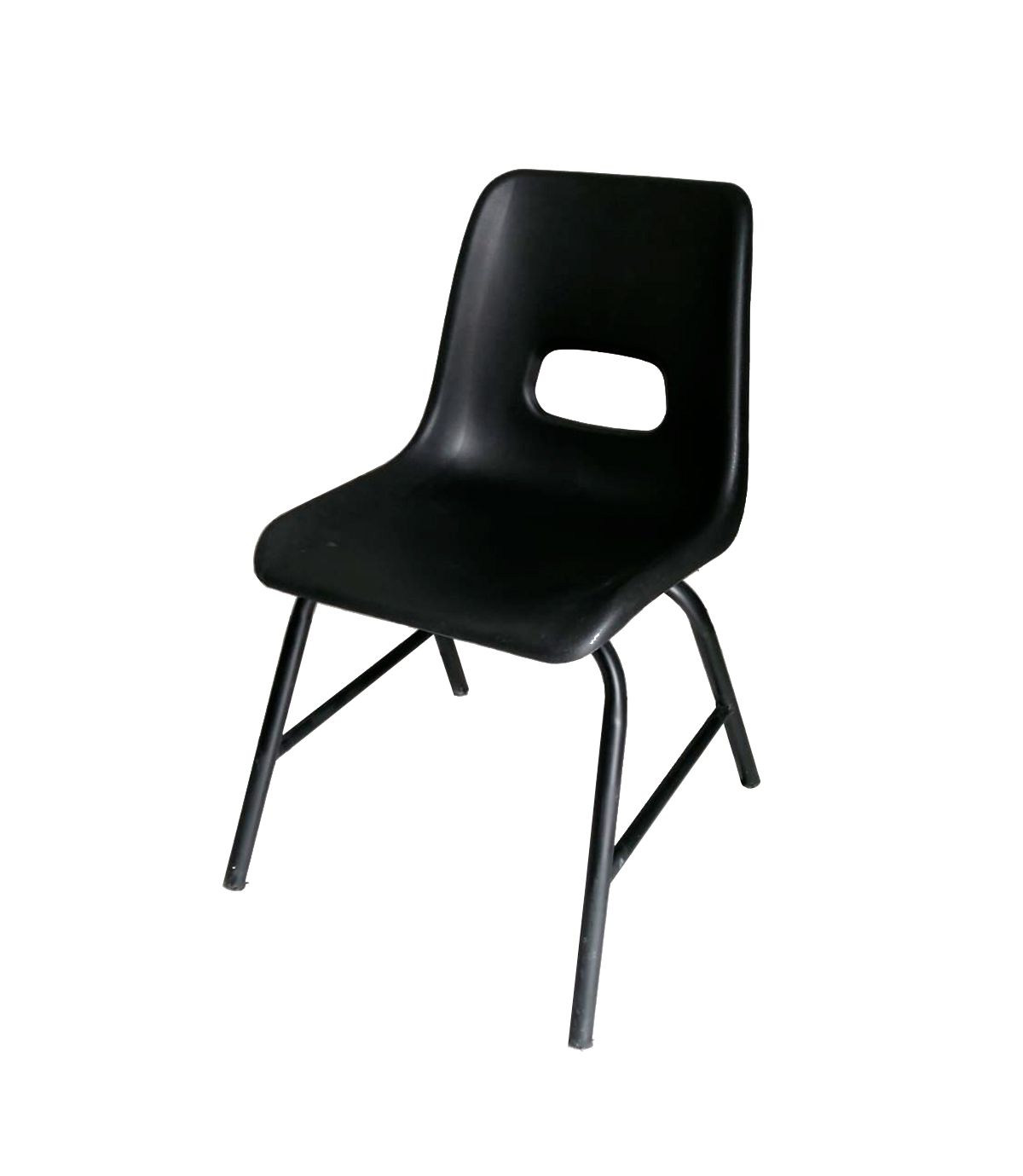 Silla escolar de plástico negra con patas de metal.