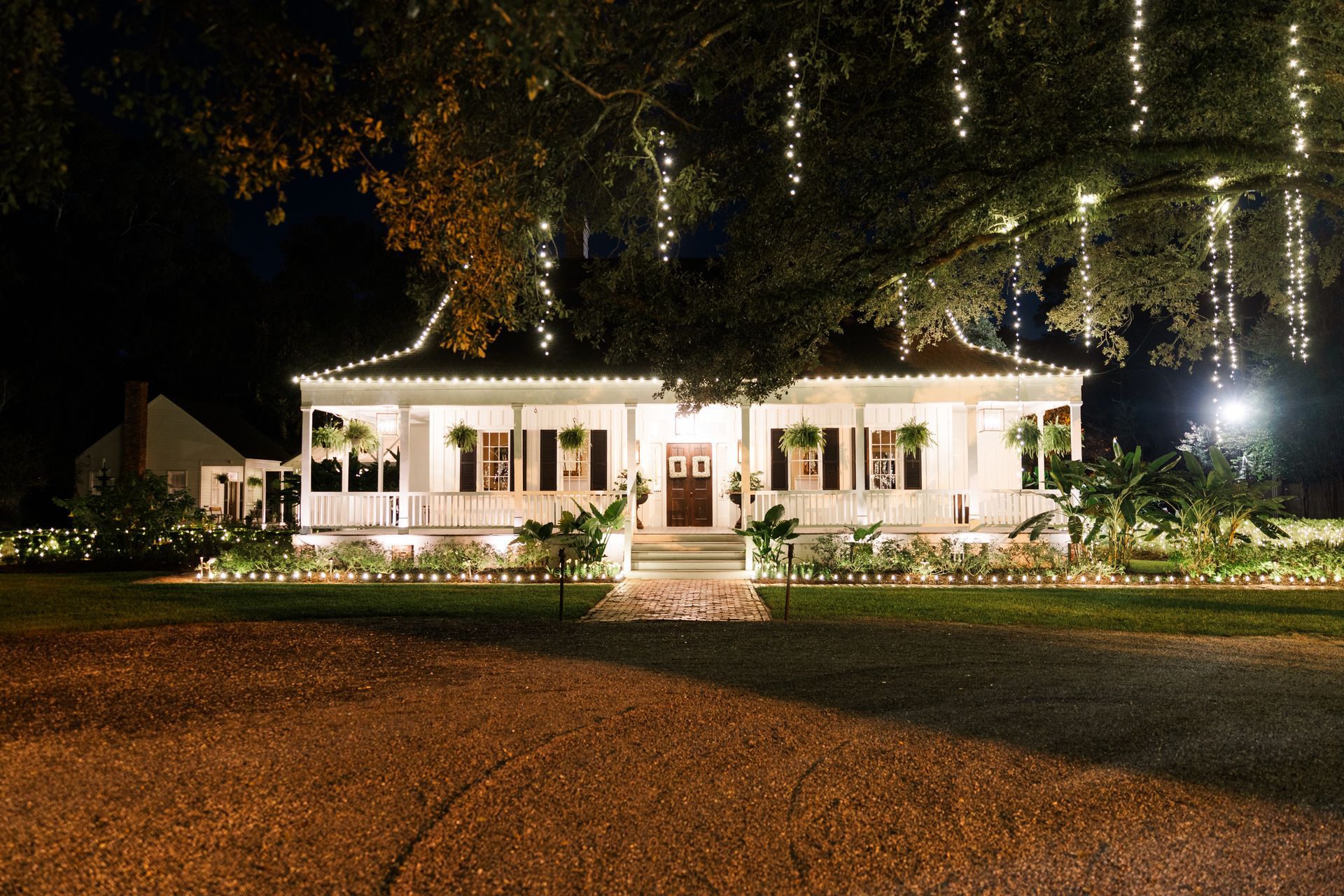 Beautiful Baton Rouge Outdoor Wedding Venue