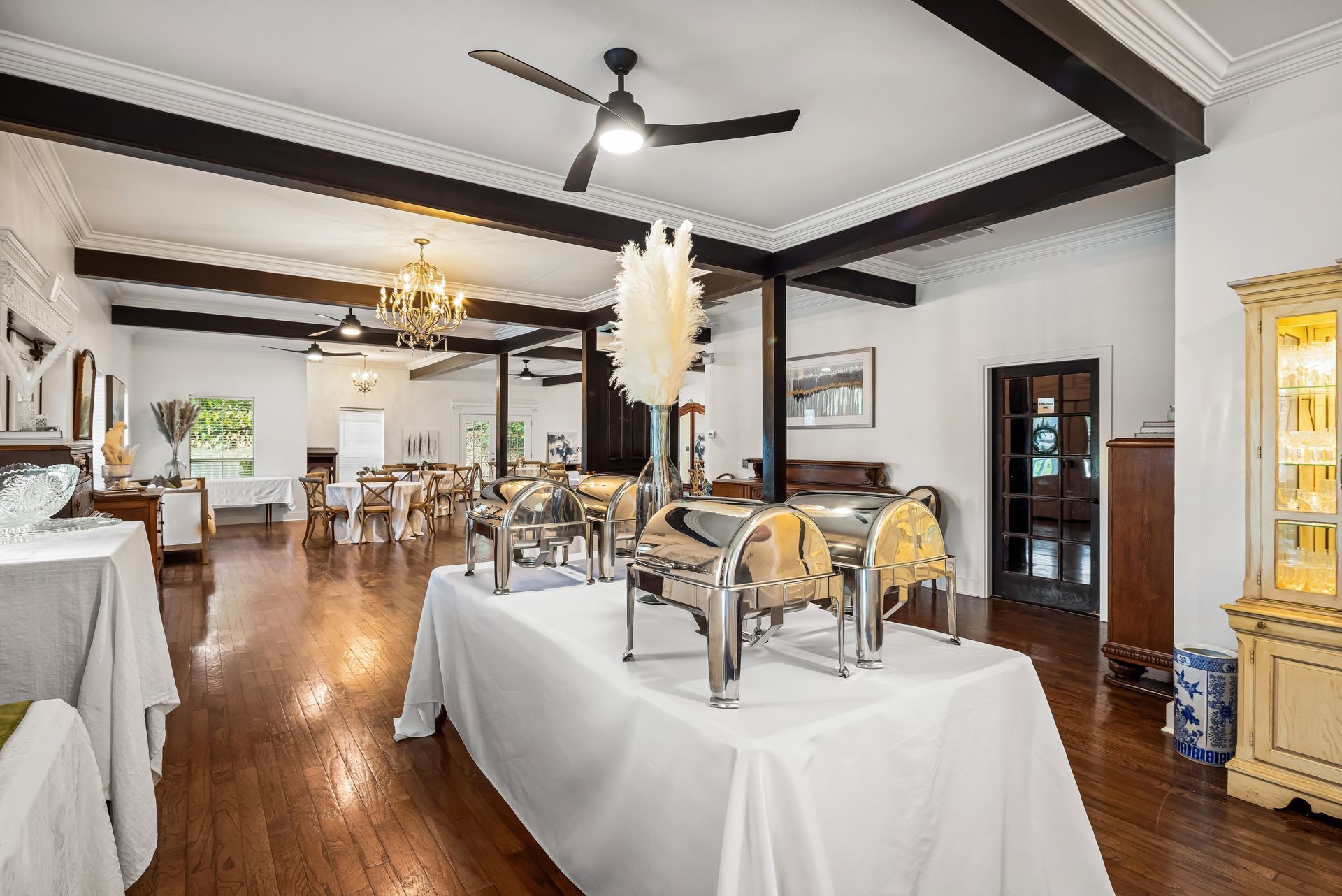 Baton Rouge Indoor Outdoor Wedding Venue