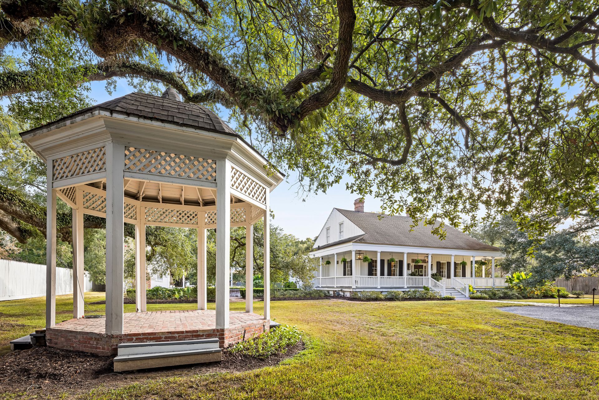 Outdoor Weddings Baton Rouge