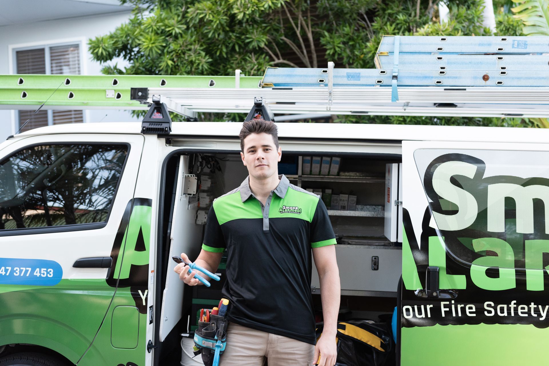 Expert Smoke Alarm Replacement Team in Sunshine Coast