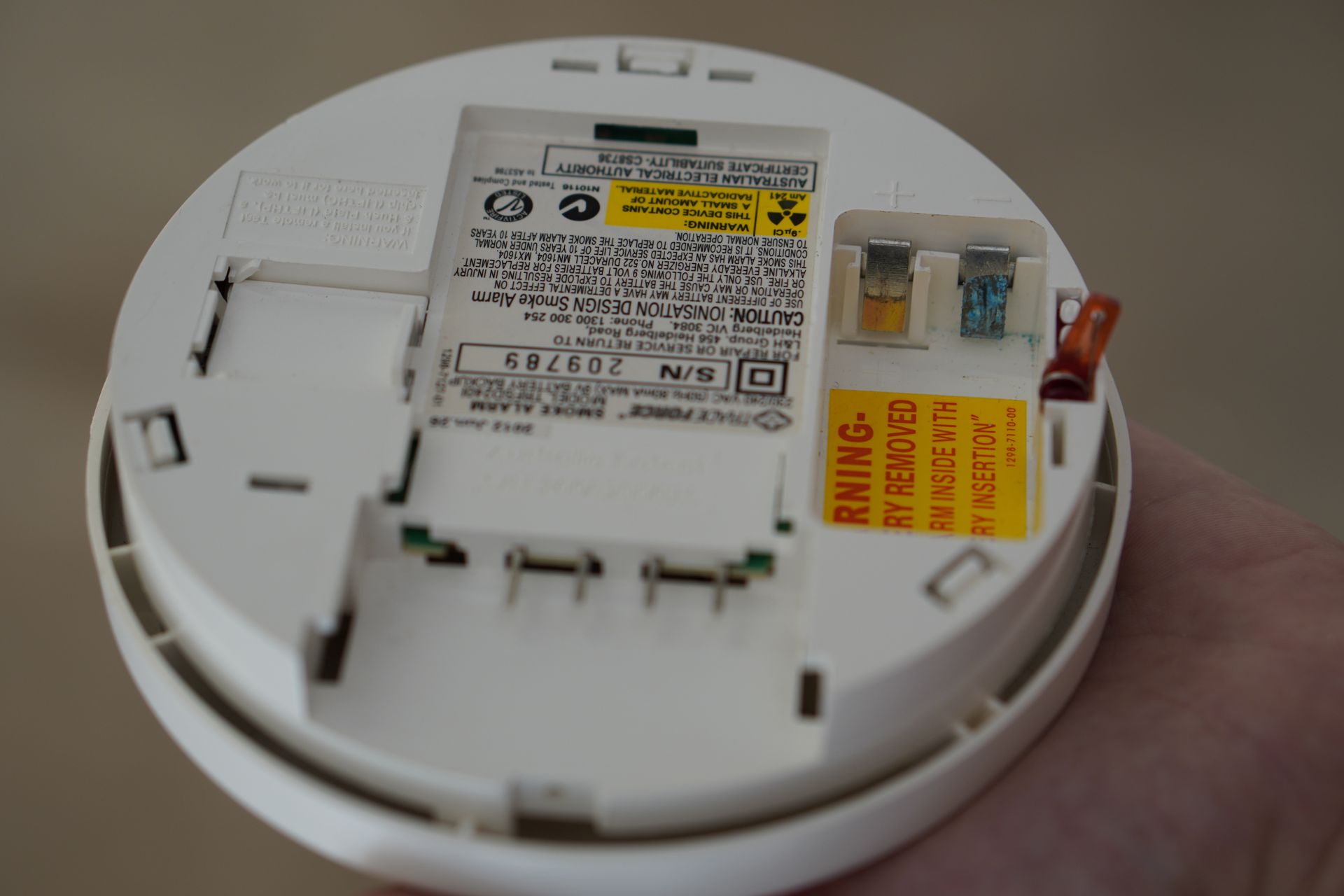Mains Powered Smoke Alarm With Battery