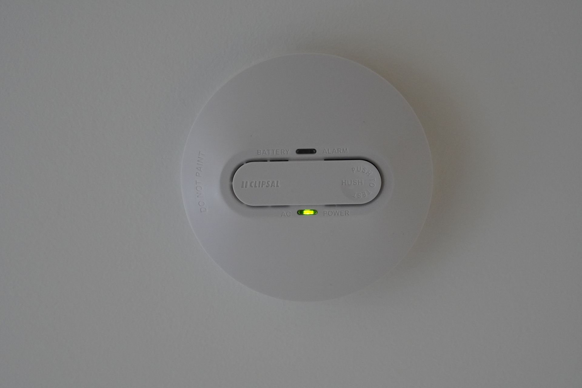 Mains Smoke Alarm Red Light Flashing