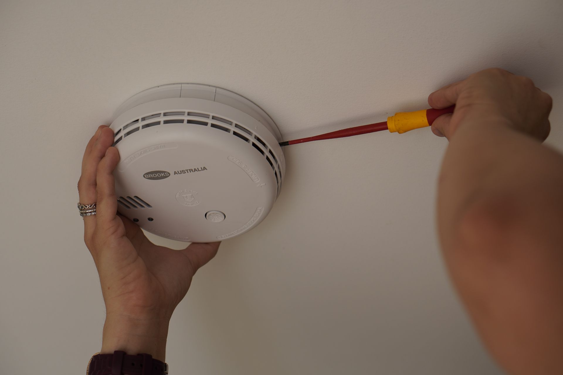 Expert Smoke Alarm Installation and Testing Services in Coolum Beach QLD 4573
