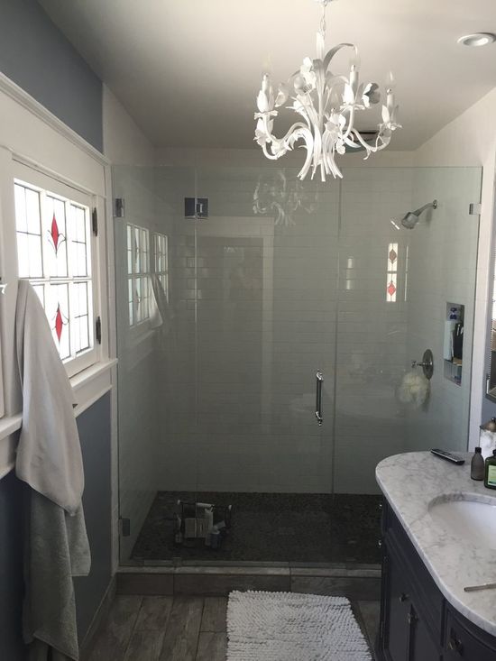 Shower Room With Brick Wall — Buckeye Custom Glass — Canal Winchester, OH