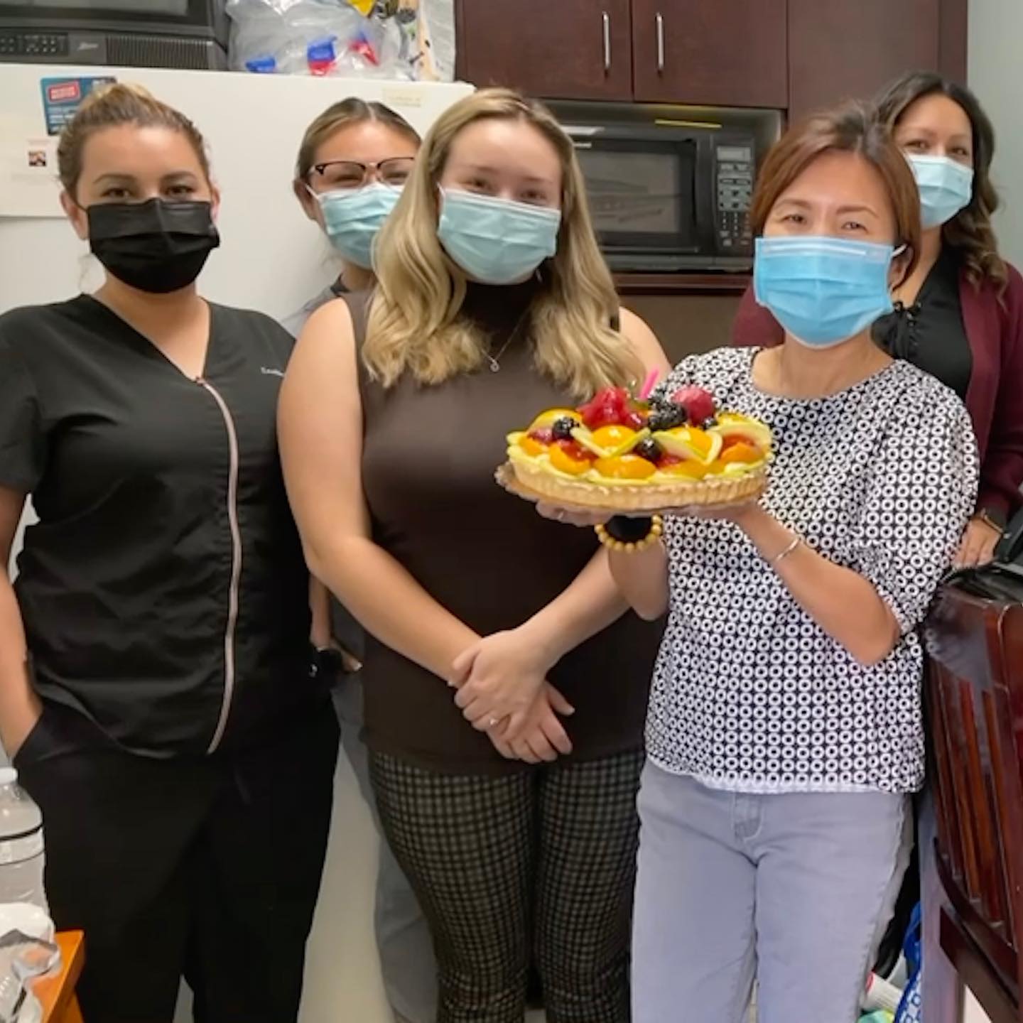 beverly dentistry staff fruit tart