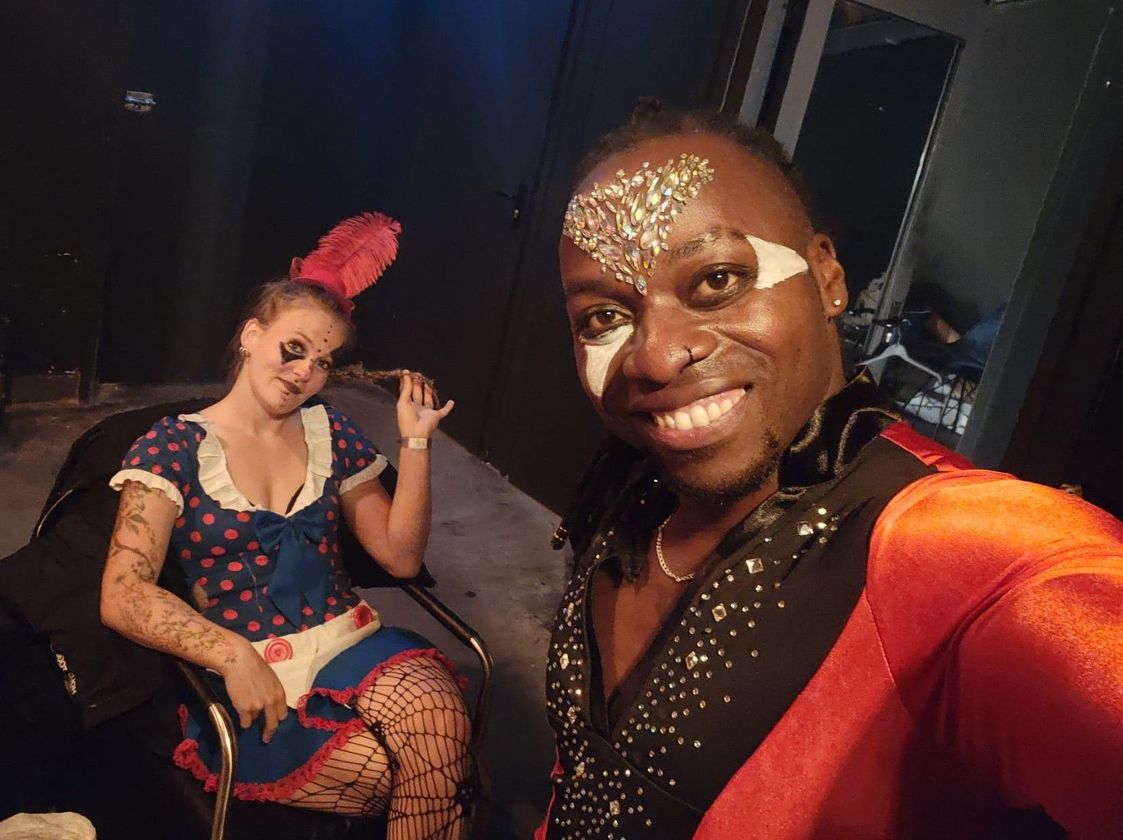 Optreden met thema circus 