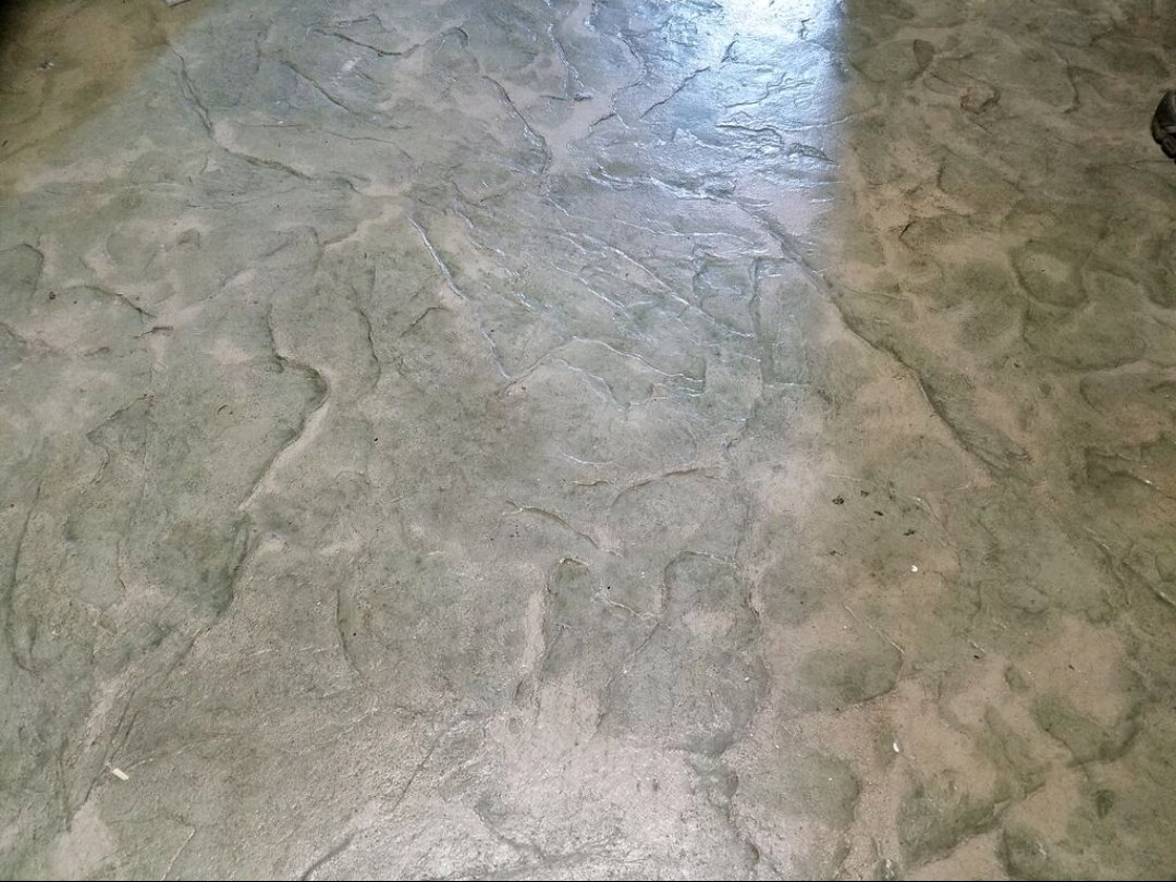 Basic regular concrete patio 12