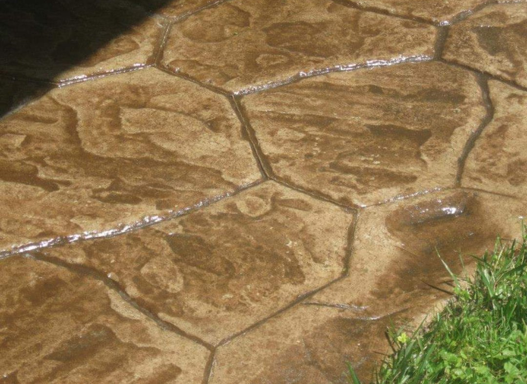 Basic regular concrete patio 14