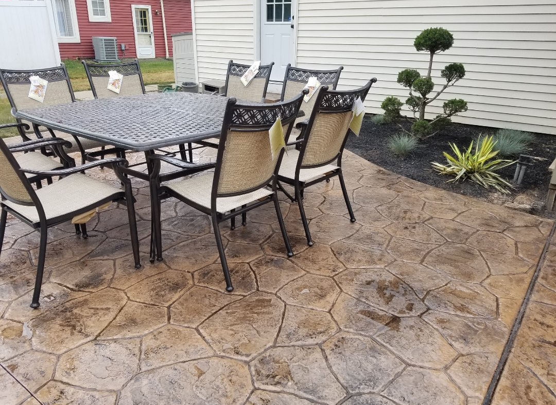 Basic regular concrete patio 16