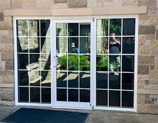 White Glass Door - Tulsa, OK - Tulsa Glass & Metal Inc.